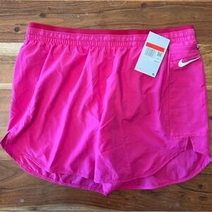 Nike Tempo Luxe Women’s Lined Running Shorts NWT